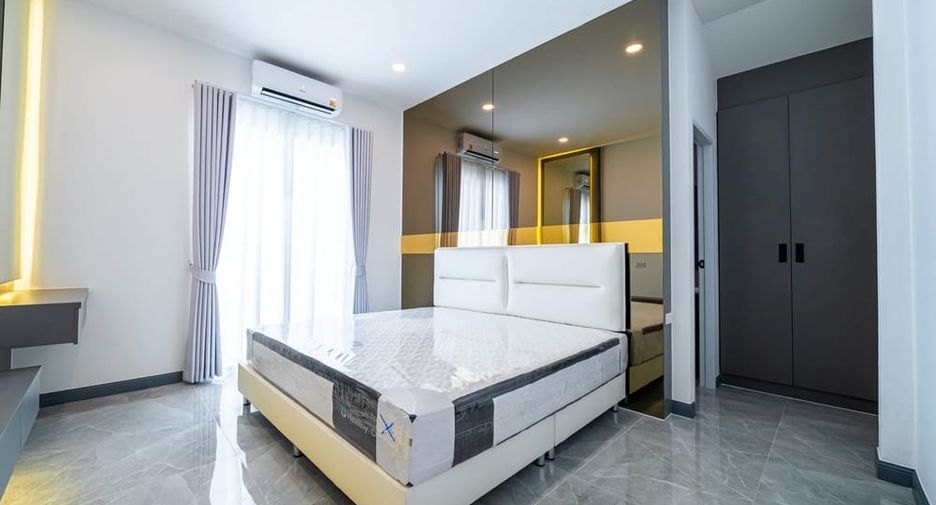 Villa en venta de 5 habitaciones en Jomtien, Pattaya
