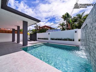 Villa en venta de 5 habitaciones en Bang Lamung, Chonburi