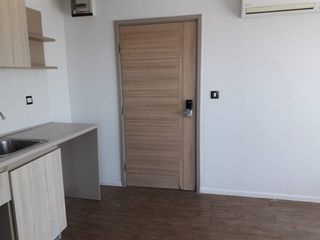 Продажа 1 кровать кондо в Mueang Samut Prakan, Самутпракан