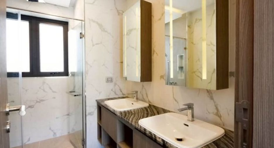 Villa zum Kauf mit 3 Zimmer in Bang Lamung, Chonburi