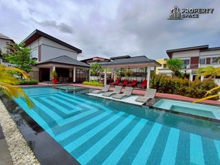 À vendre 3 chambres villa à Bang Lamung, Chonburi