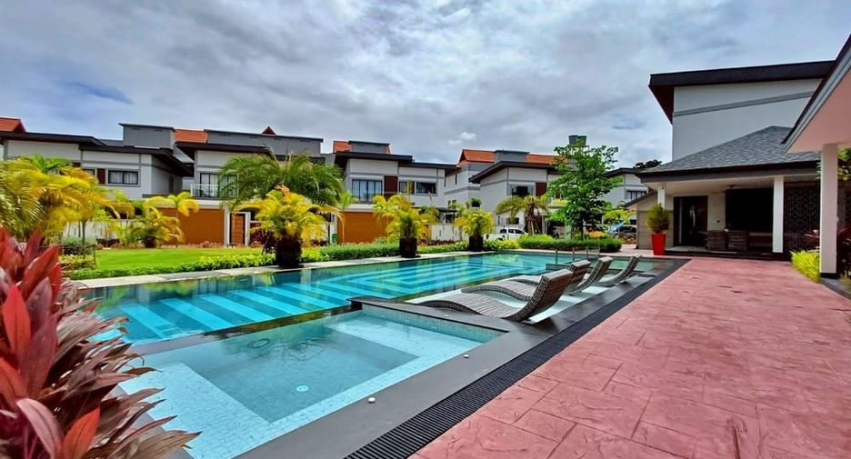 Villa zum Kauf mit 3 Zimmer in Bang Lamung, Chonburi