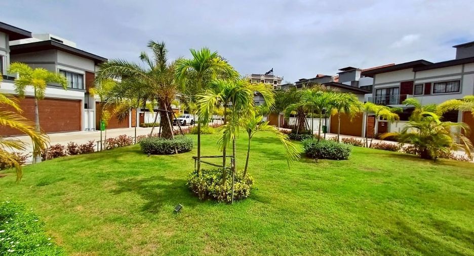 Villa zum Kauf mit 3 Zimmer in Bang Lamung, Chonburi