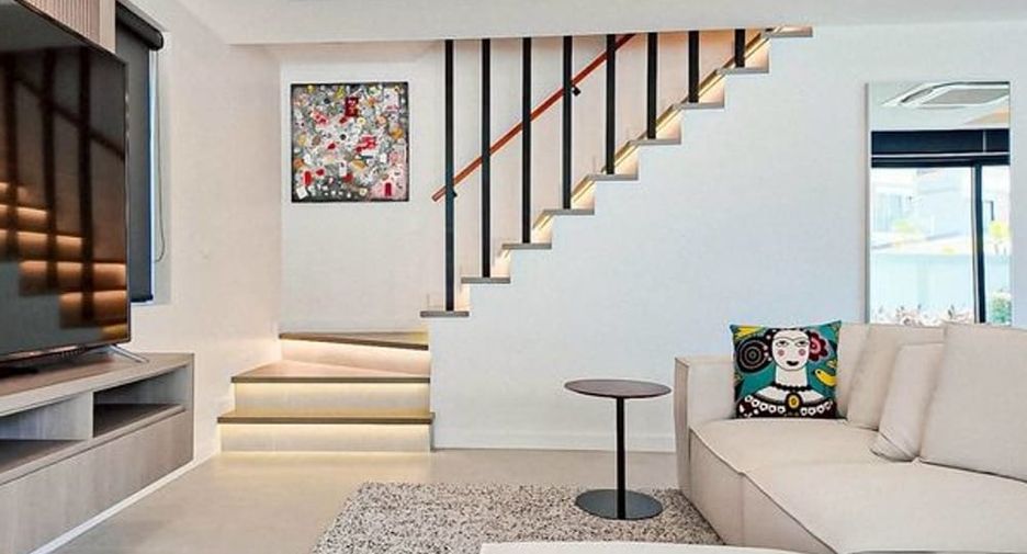 Villa zum Kauf mit 3 Zimmer in Bang Lamung, Chonburi