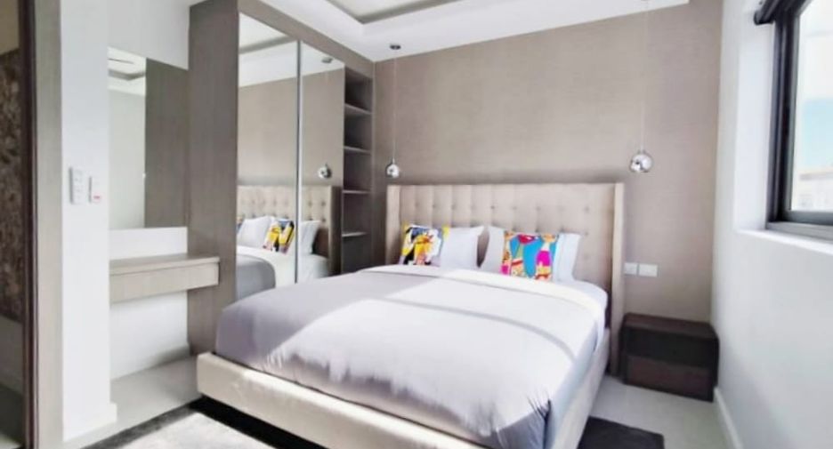 Villa zum Kauf mit 3 Zimmer in Bang Lamung, Chonburi