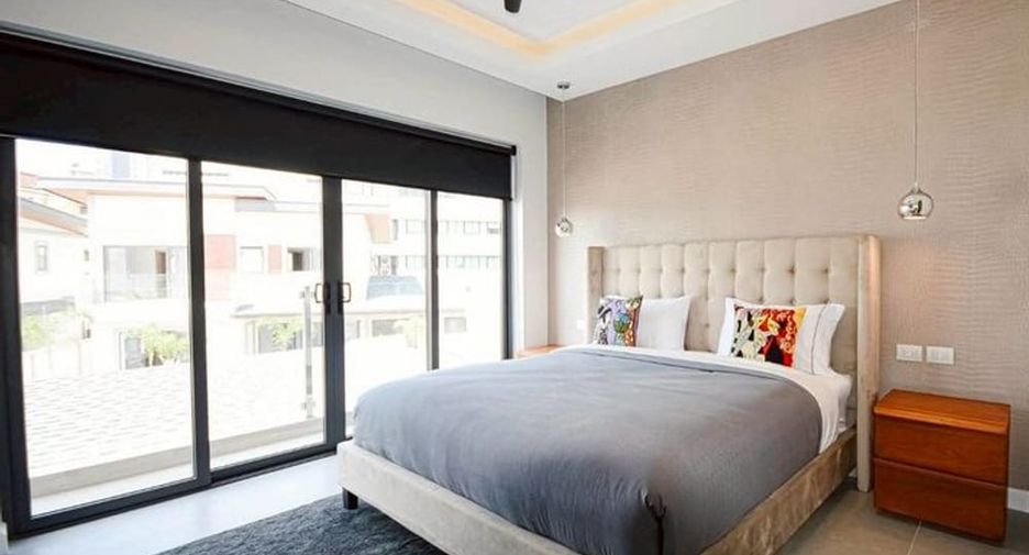 Villa zum Kauf mit 3 Zimmer in Bang Lamung, Chonburi