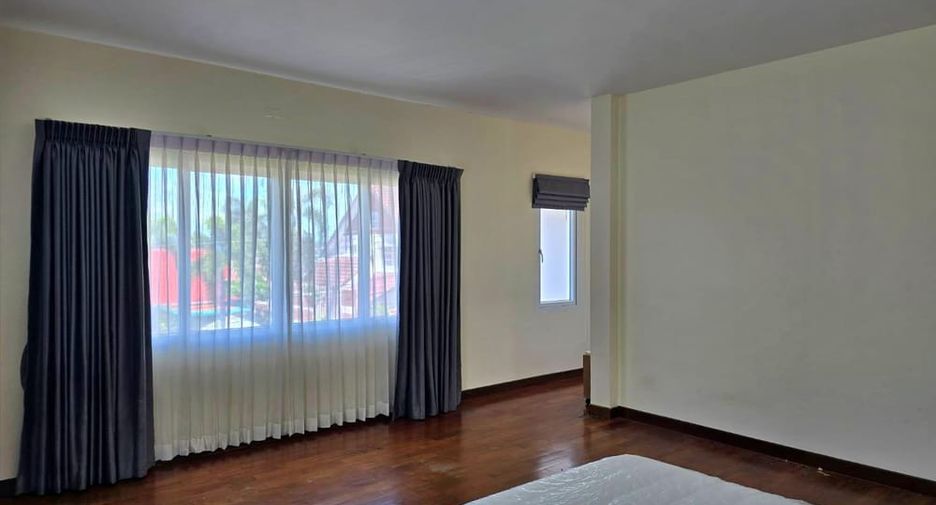 出租 3 卧室 独立屋 在 Bang Lamung, Chon Buri