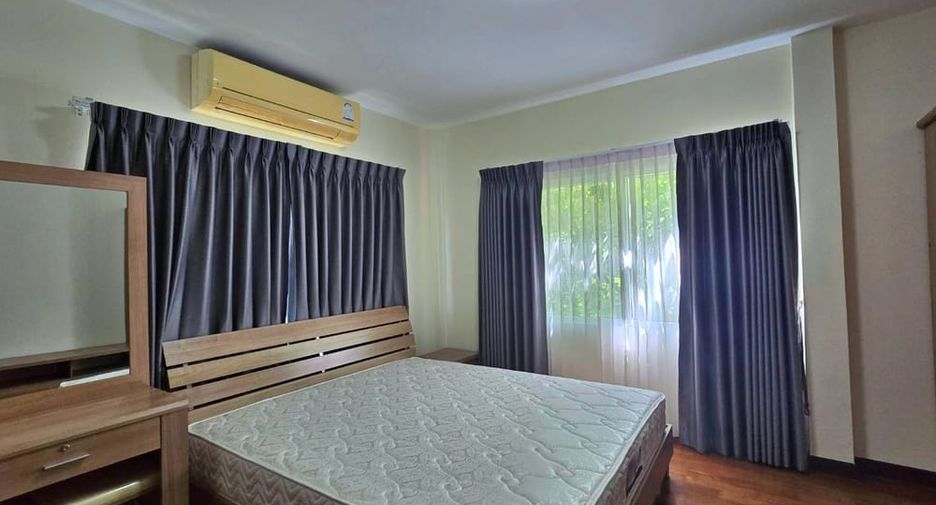 出租 3 卧室 独立屋 在 Bang Lamung, Chon Buri