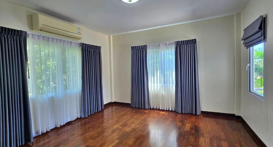 出租 3 卧室 独立屋 在 Bang Lamung, Chon Buri