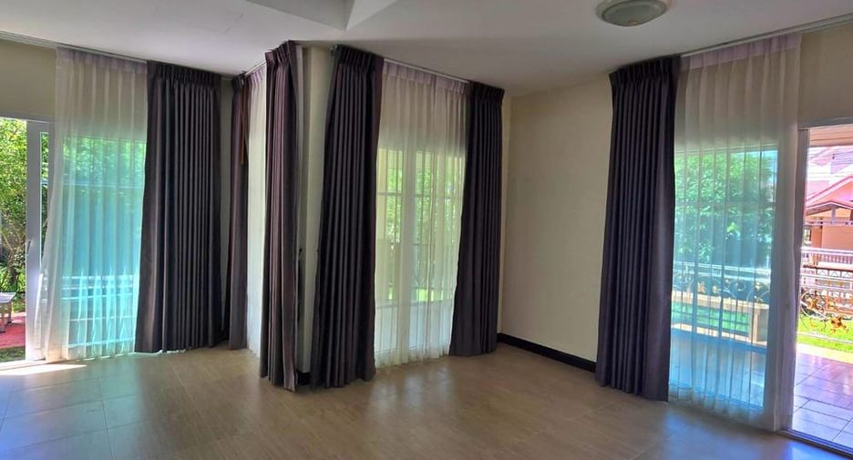 出租 3 卧室 独立屋 在 Bang Lamung, Chon Buri