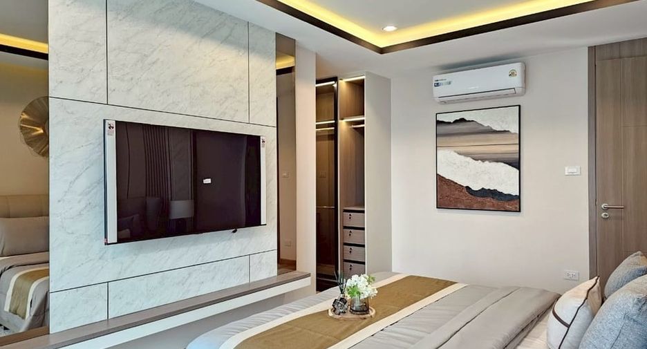 For sale 4 bedrooms villa in Jomtien, Pattaya