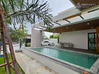 For sale 4 bedrooms villa in Bang Lamung, Chonburi