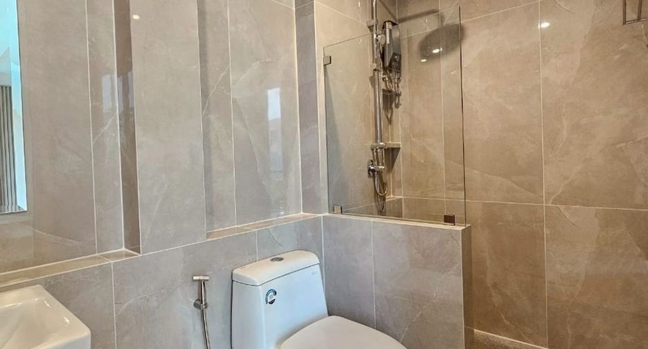 For sale 4 bedrooms villa in Jomtien, Pattaya