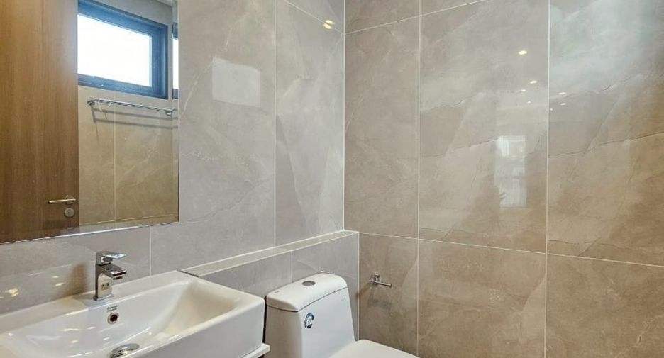 For sale 4 bedrooms villa in Jomtien, Pattaya