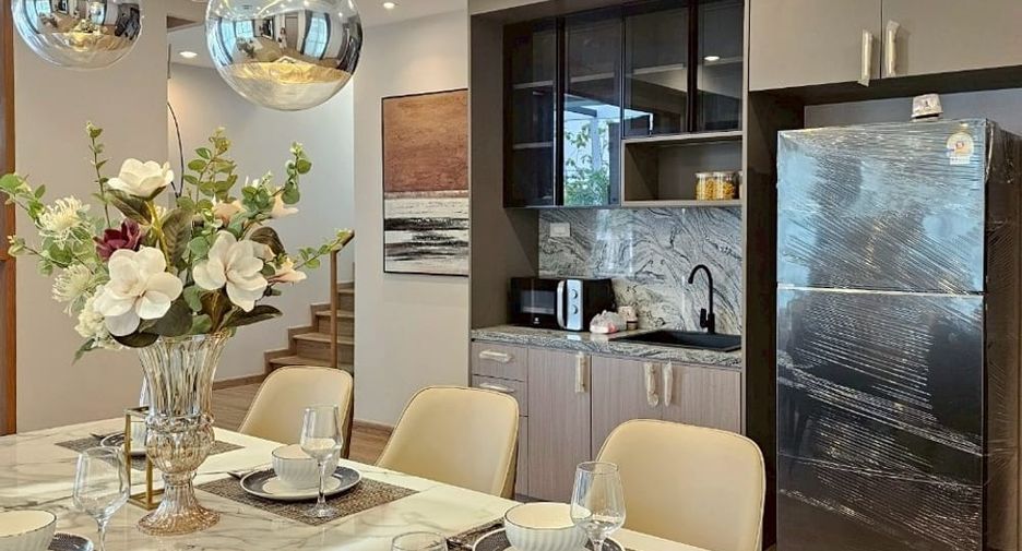 For sale 4 bedrooms villa in Jomtien, Pattaya