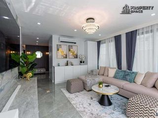 For sale 5 bedrooms villa in Bang Lamung, Chonburi