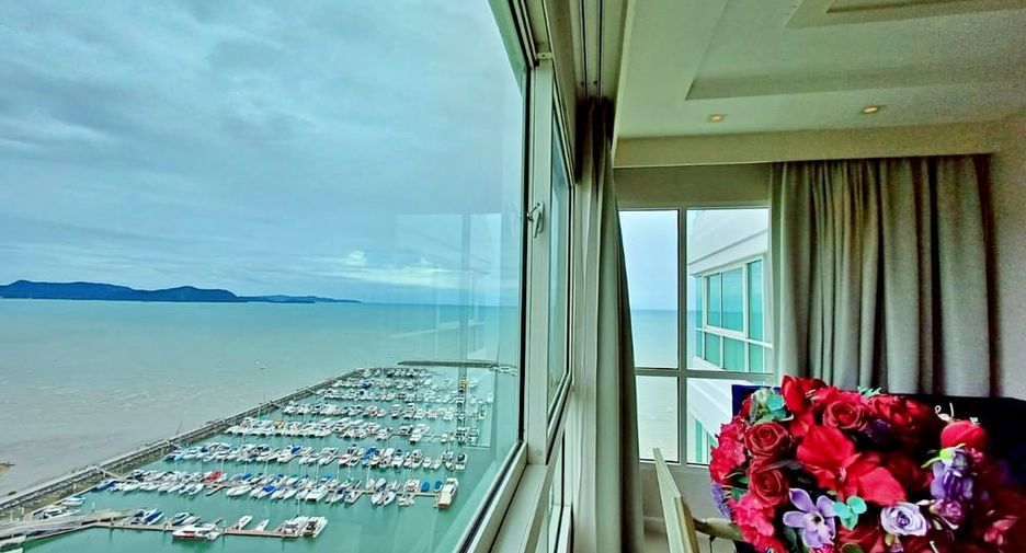 Condo en venta de 3 habitaciones en Na Jomtien, Pattaya