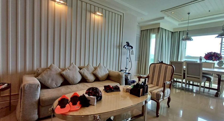 Condo en venta de 3 habitaciones en Na Jomtien, Pattaya