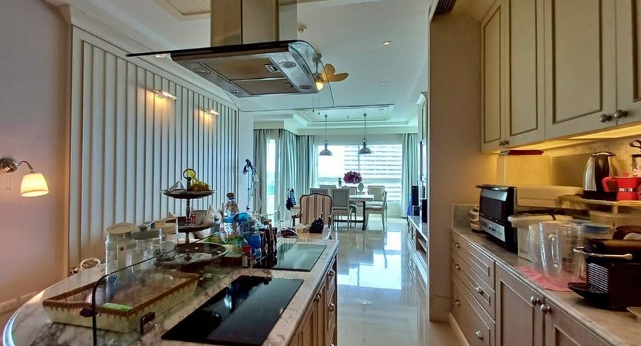Condo en venta de 3 habitaciones en Na Jomtien, Pattaya