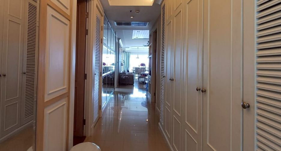 Condo en venta de 3 habitaciones en Na Jomtien, Pattaya