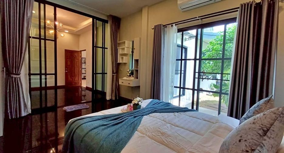 Villa zum Kauf mit 3 Zimmer in Bang Lamung, Chonburi