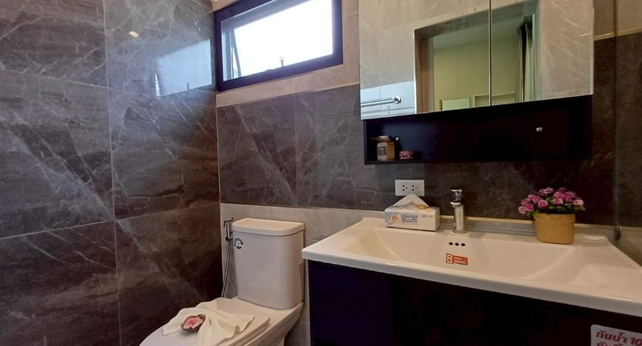 Villa zum Kauf mit 3 Zimmer in Bang Lamung, Chonburi