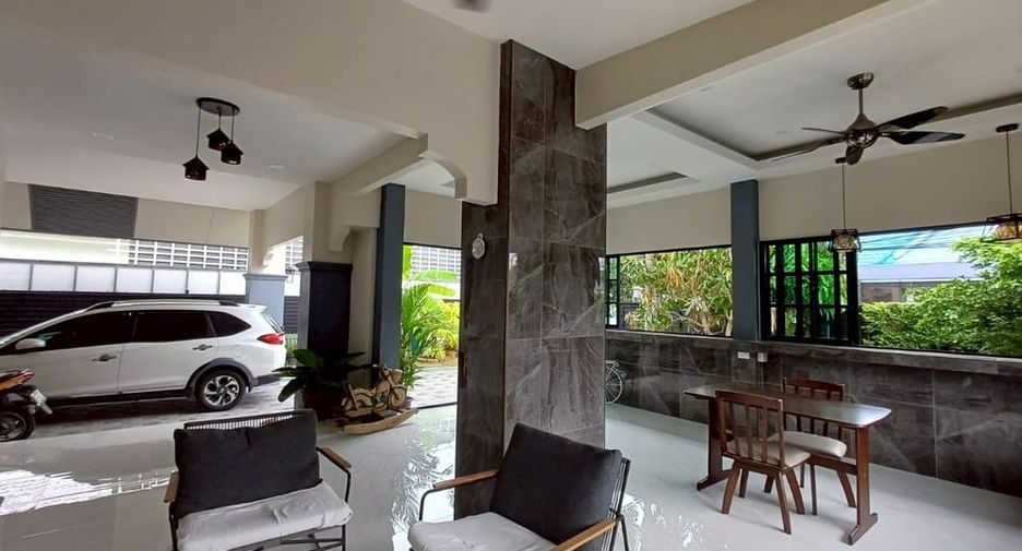 Villa zum Kauf mit 3 Zimmer in Bang Lamung, Chonburi