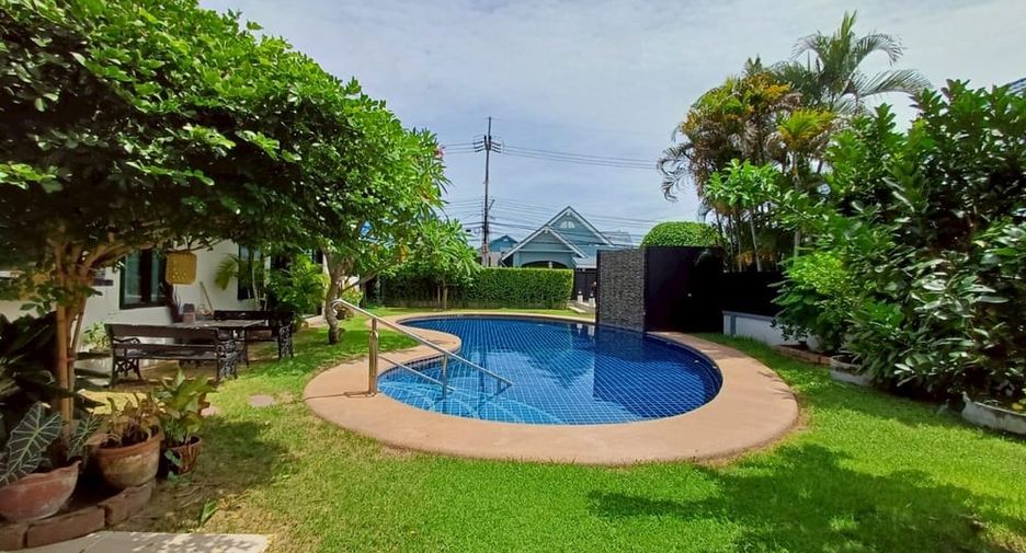 Villa zum Kauf mit 3 Zimmer in Bang Lamung, Chonburi