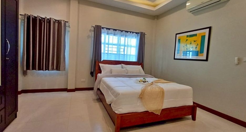 Villa zum Kauf mit 3 Zimmer in Bang Lamung, Chonburi