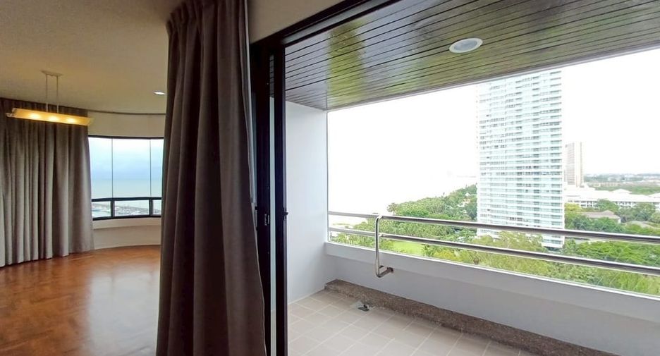 Аренда 3 спальни кондо в Na Jomtien, Паттайя