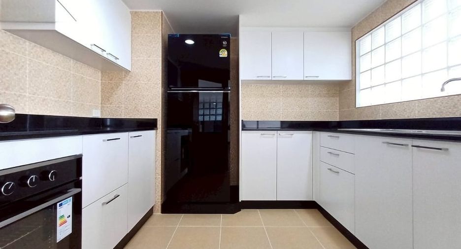 Аренда 3 спальни кондо в Na Jomtien, Паттайя