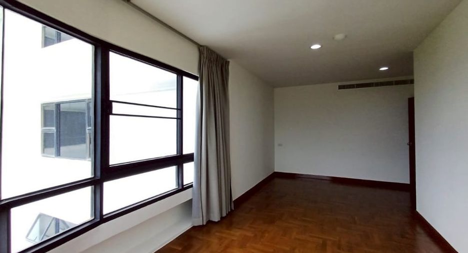 Аренда 3 спальни кондо в Na Jomtien, Паттайя