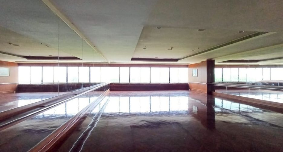 Аренда 3 спальни кондо в Na Jomtien, Паттайя