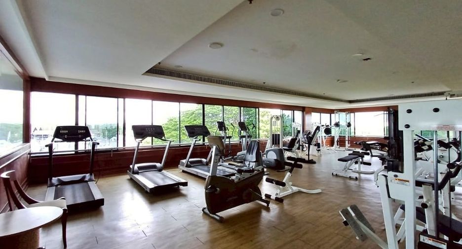 Аренда 3 спальни кондо в Na Jomtien, Паттайя