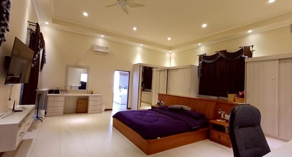 For rent そして for sale 5 ベッドルーム villa in Bang Lamung, Chonburi