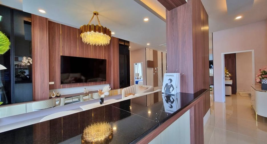 For sale 3 bedrooms villa in Bang Lamung, Chonburi