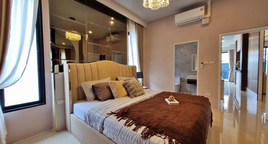 For sale 3 bedrooms villa in Bang Lamung, Chonburi