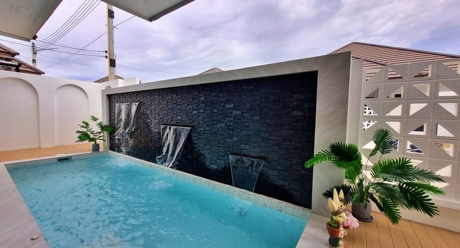 For sale 3 bedrooms villa in Bang Lamung, Chonburi