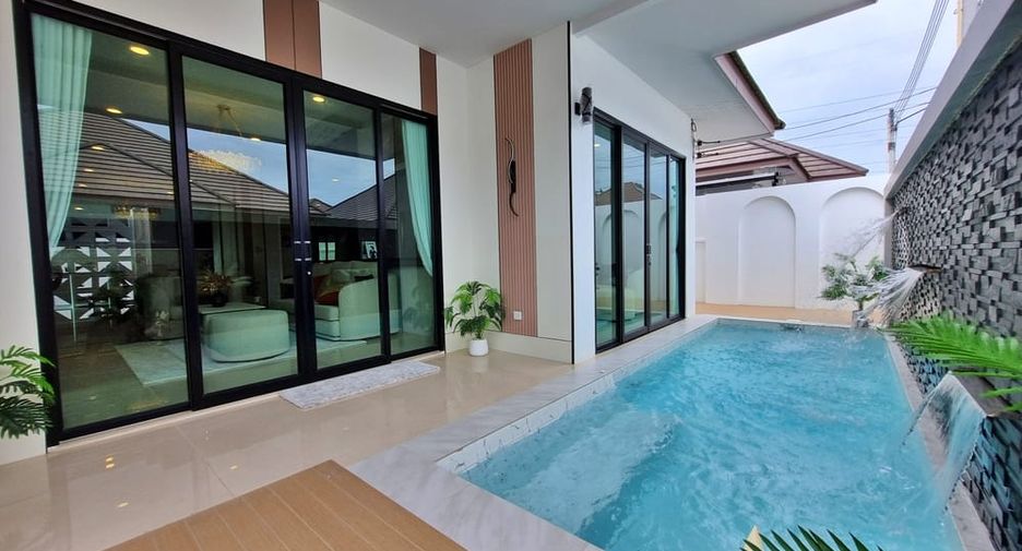 For sale 3 bedrooms villa in Bang Lamung, Chonburi