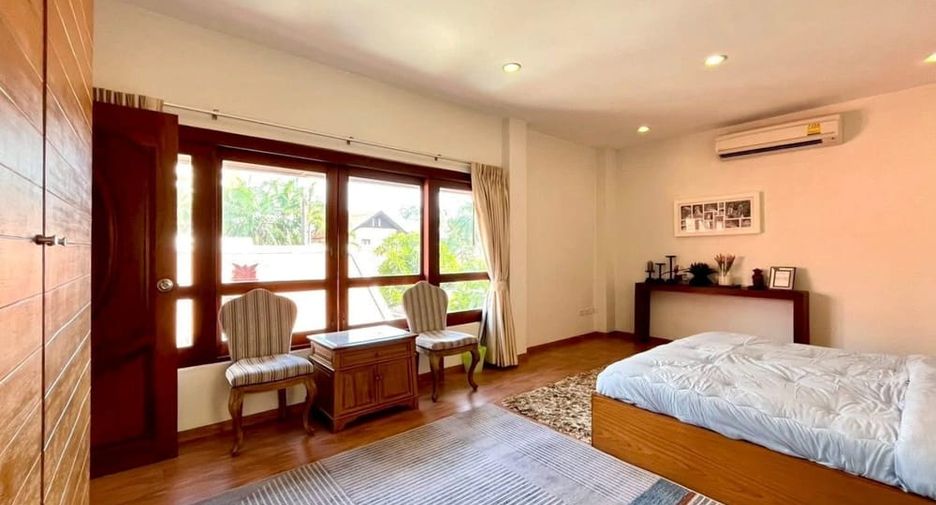 Villa zur Miete und zum Kauf mit 4 Zimmer in Bang Lamung, Chonburi