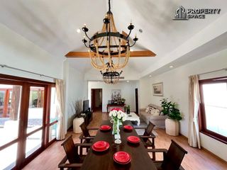 Villa zur Miete und zum Kauf mit 4 Zimmer in Bang Lamung, Chonburi