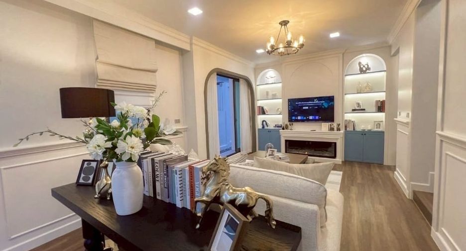 For sale 3 bedrooms villa in East Pattaya, Pattaya