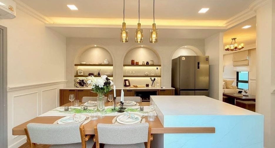 For sale 3 bedrooms villa in East Pattaya, Pattaya