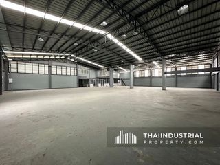 À louer entrepôt à Bang Phli, Samut Prakan