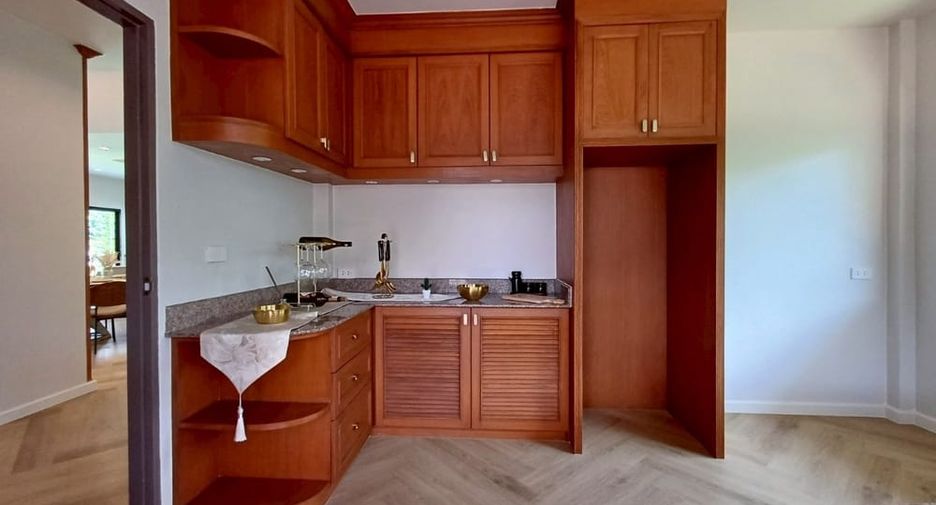 ขาย 4 ห้องนอน บ้านเดี่ยว ใน บางละมุง, ชลบุรี