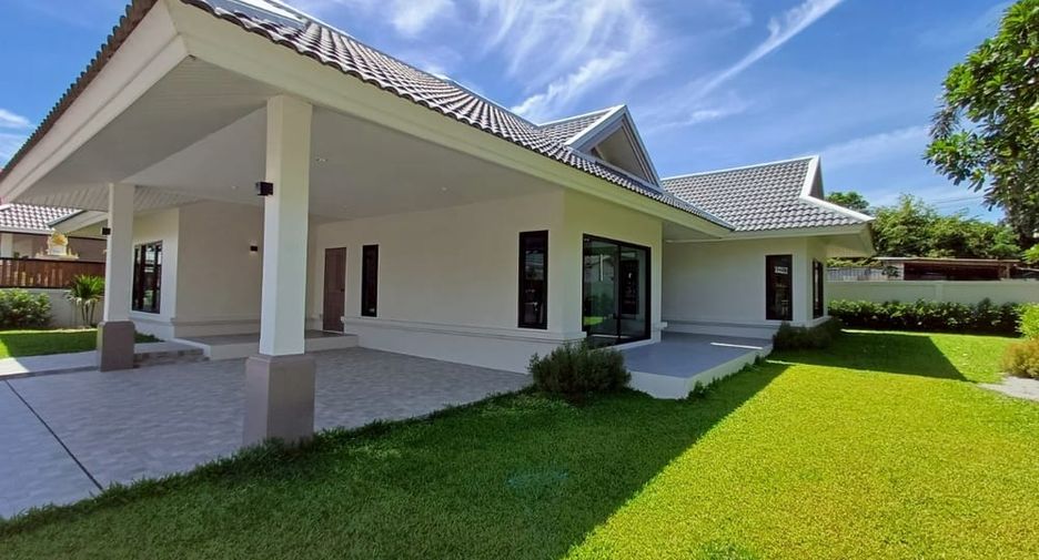 ขาย 4 ห้องนอน บ้านเดี่ยว ใน บางละมุง, ชลบุรี