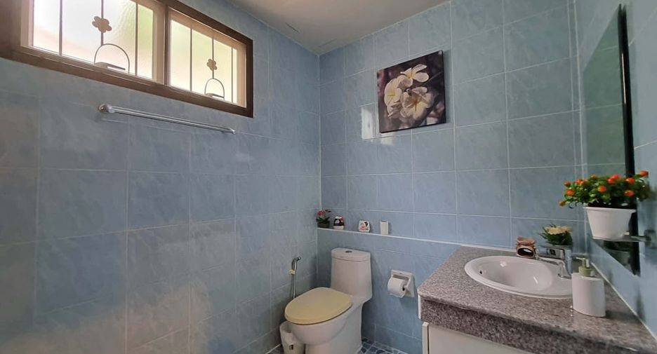 Haus zum Kauf mit 4 Zimmer in Bang Lamung, Chonburi