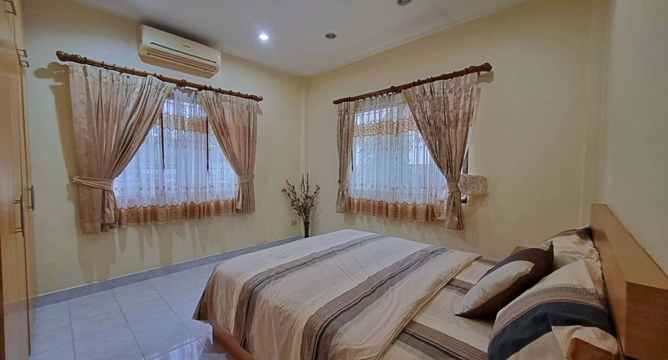 Haus zum Kauf mit 4 Zimmer in Bang Lamung, Chonburi