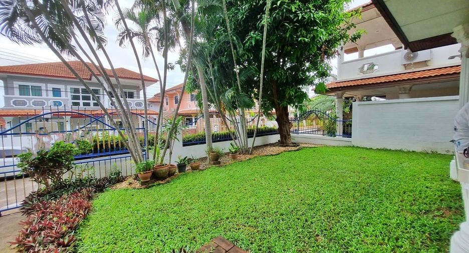 Haus zum Kauf mit 4 Zimmer in Bang Lamung, Chonburi