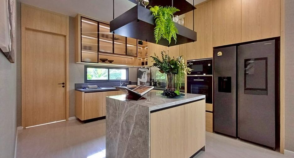 À vendre 4 chambres villa à Bang Lamung, Chonburi